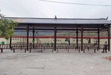 湖南邵陽養老院安裝的樹脂瓦長廊